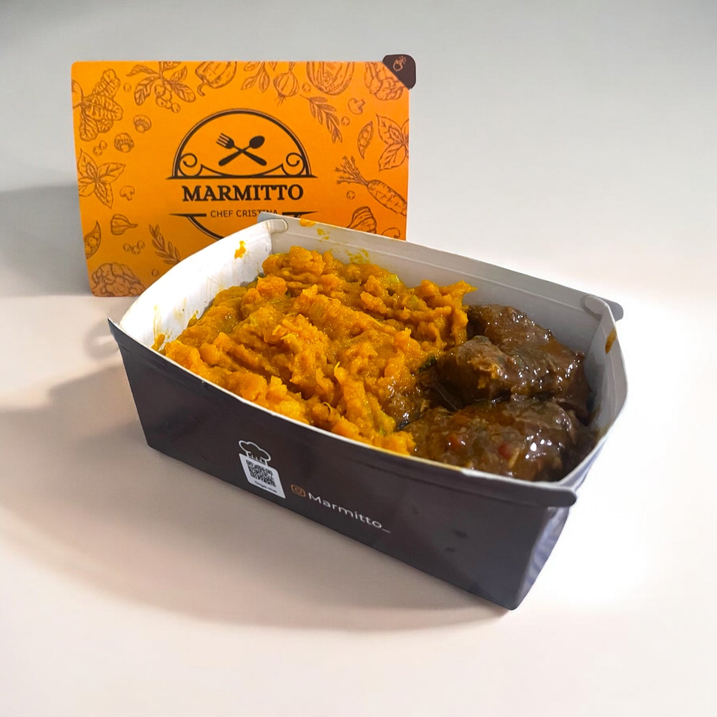 Picadinho com Purê de Abóbora kabocha ao alho poró