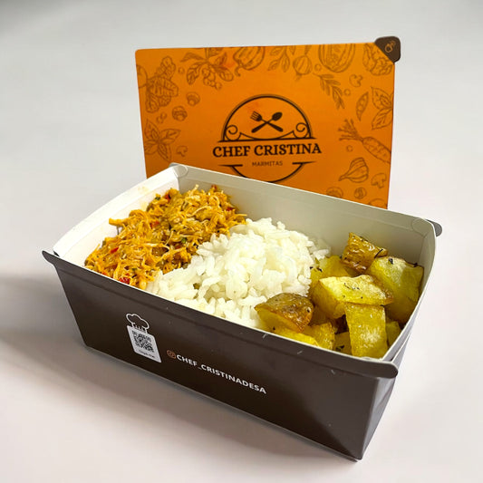 Frango desfiado cremoso com batata rustica