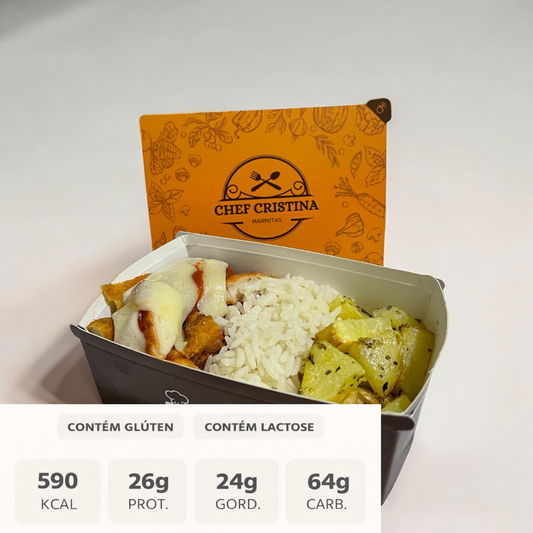 Parmegiana de Frango com arroz e batata